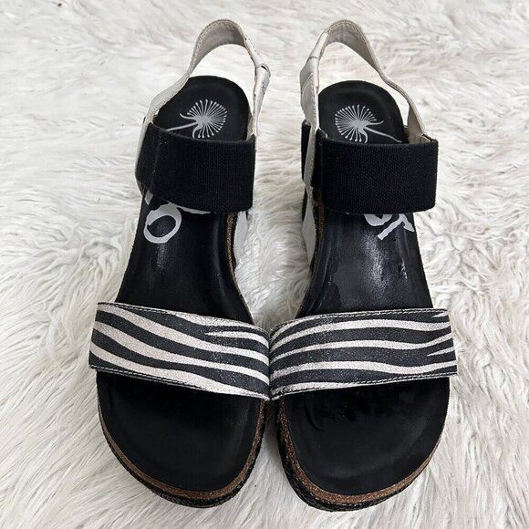 OTBT Bushnell Black White Leather Ankle Strap Textile Platform Wedge Sandal 9.5M - Picture 8 of 10